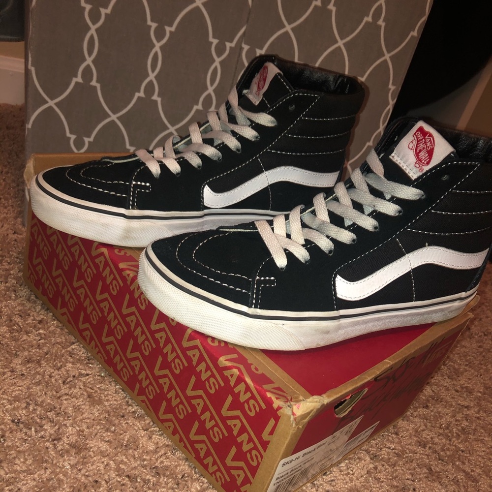 Sk8-Hi Vans